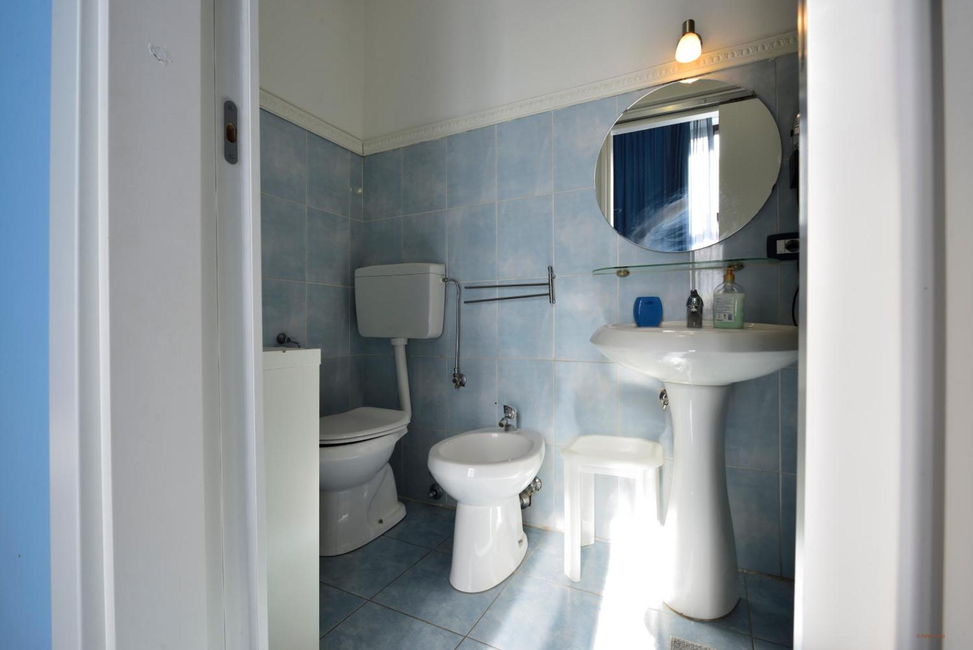 A Casa Di Laura Bed & Breakfast Catania Bagian luar foto